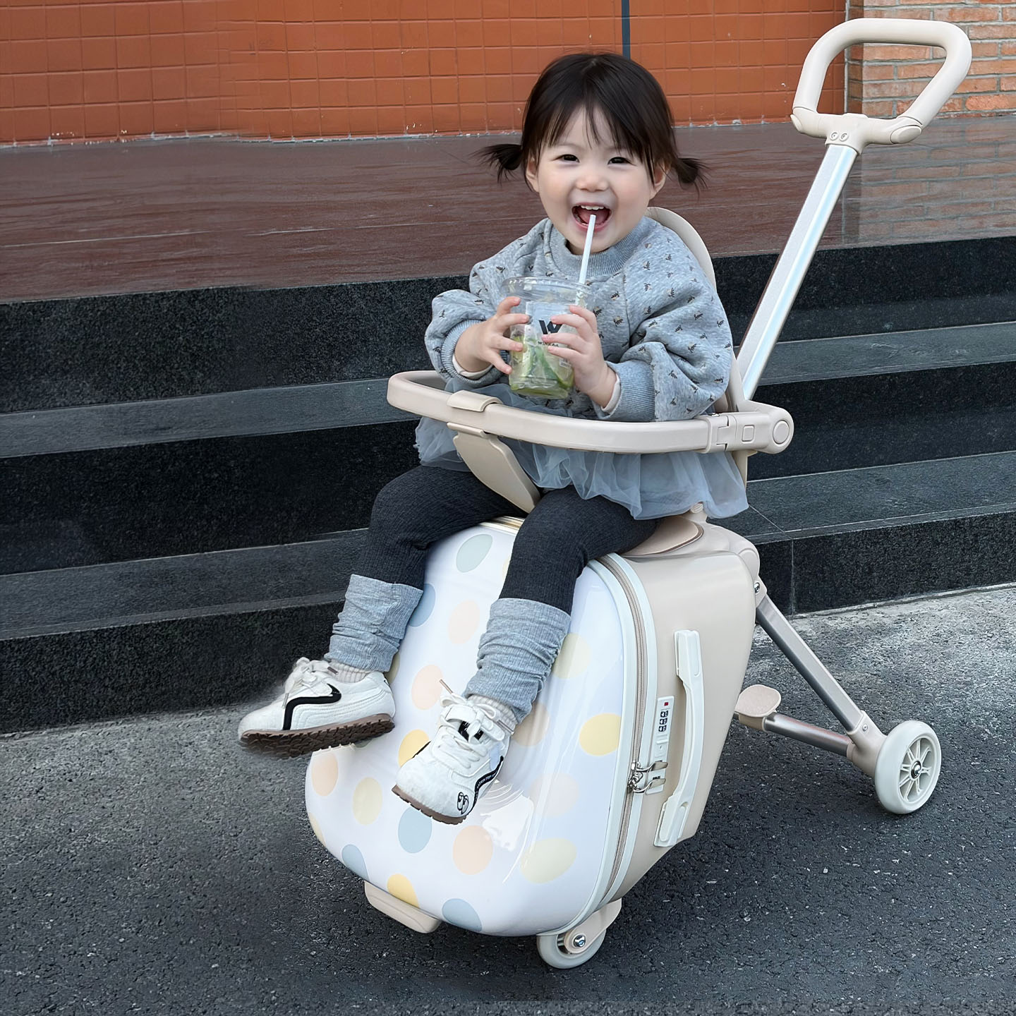 Seyahat Çocuk Valizi, Bebek Va - Baby Nursery Trolley incelemesi ve fiyatı